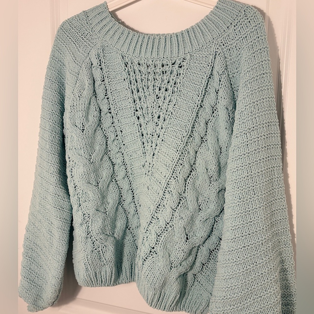 Harper Heritage Cable Knit Sweater